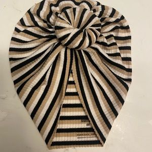 Bunny knots size small turban